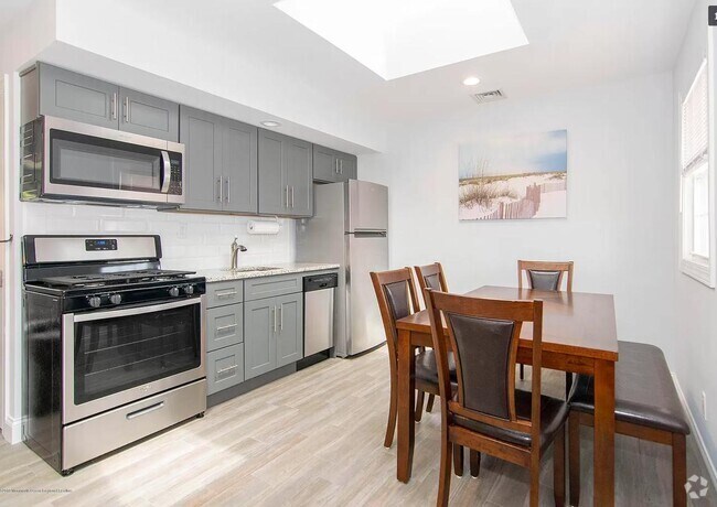 Building Photo - 3215 NJ-35