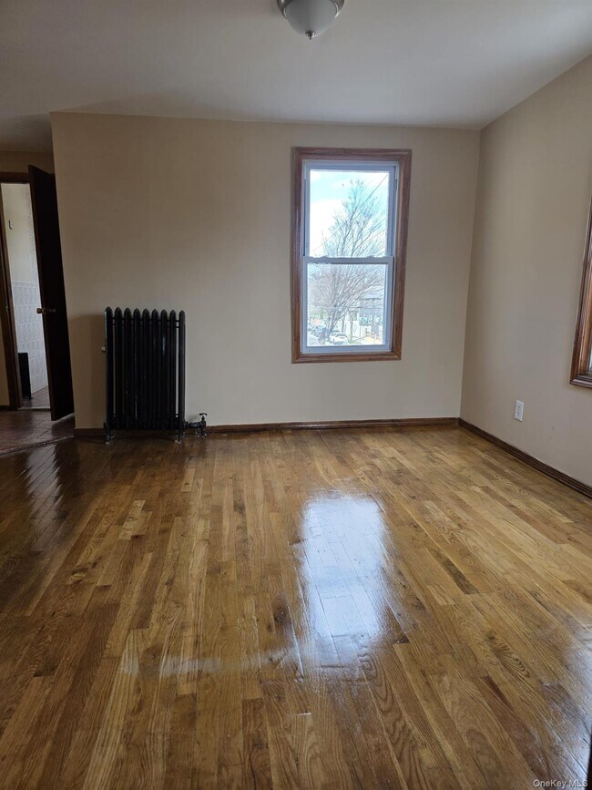 Foto del edificio - 178-45 145th Rd