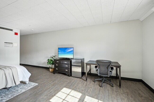 Unidad modelo - Área de escritorio - Studios on Spring