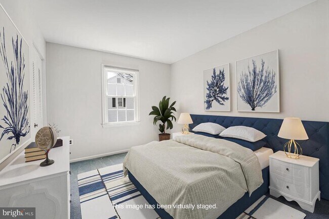 Foto del edificio - 5112 Bradfield Dr