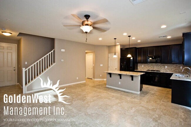 Building Photo - Spectacular 3Bdm 2.5Ba Home in the Northwe...