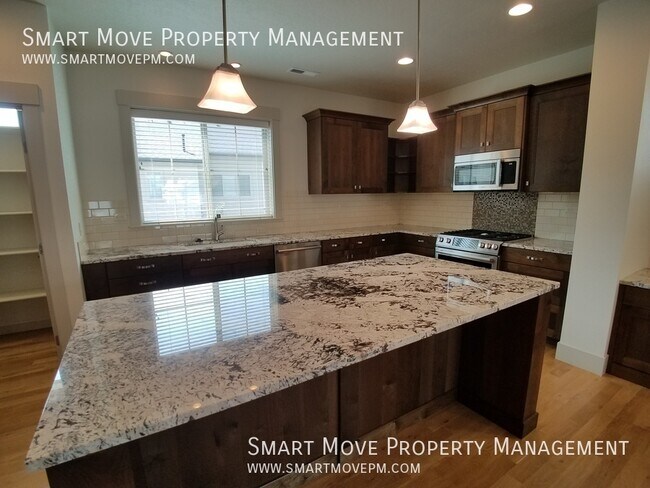 Foto del edificio - 3308 E Front Runner Ln