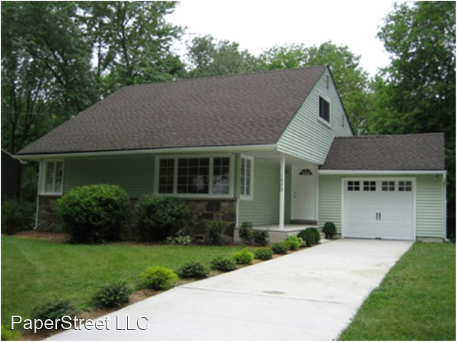 Primary Photo - 1603 Bowling Green Dr N
