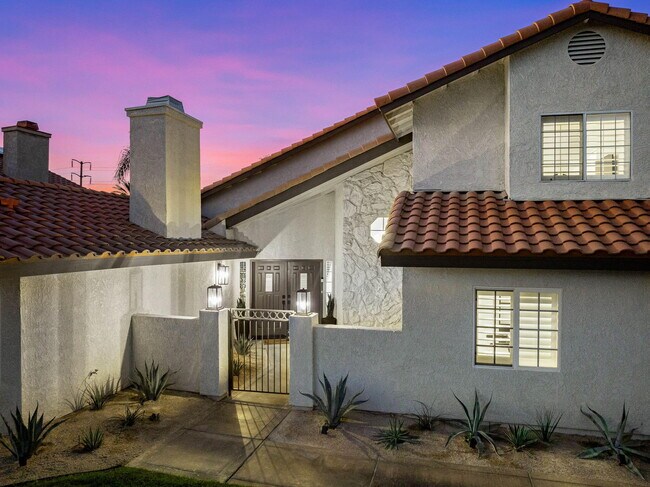 Foto del edificio - 76817 Manor Ln