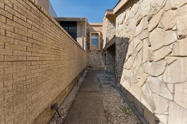 Foto del edificio - 2905 Country Pl Cir
