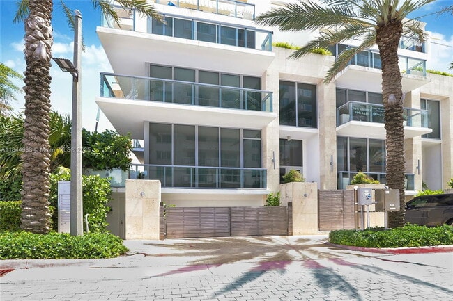 Foto del edificio - 9501 Collins Ave