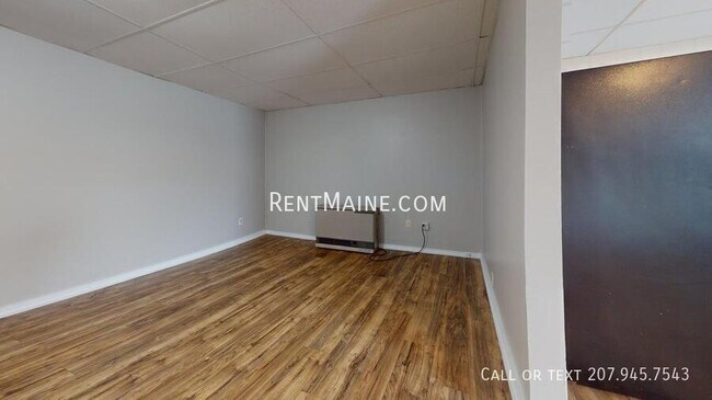 Foto del edificio - 88 Main Rd