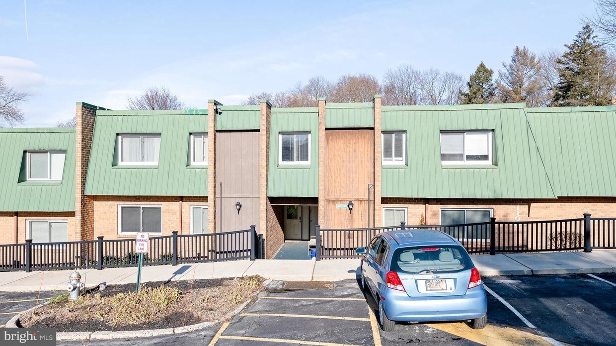 1101 Meadowview Ln, Mont Clare, PA 19453 Apartment for Rent in Mont