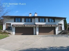 Building Photo - 1725 Brittany Pl