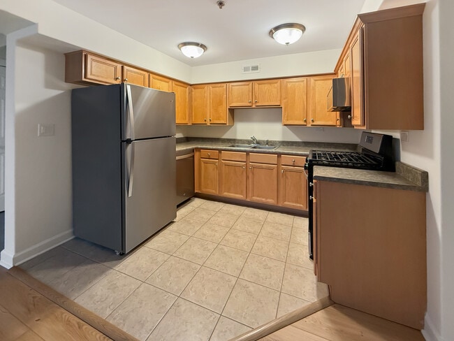 Foto del edificio - 206 W Main St