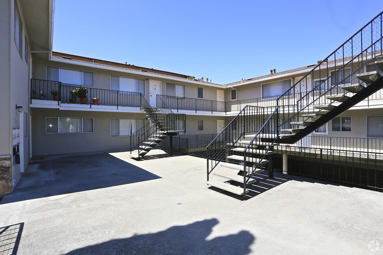 Foto del edificio - 1205 Geraldine Way