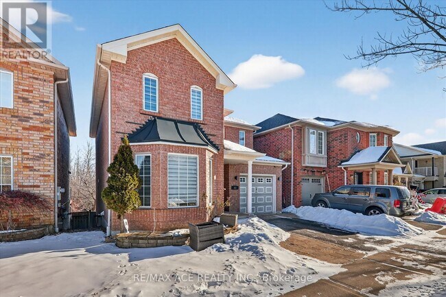 Photo du bâtiment - 35 Angier Crescent