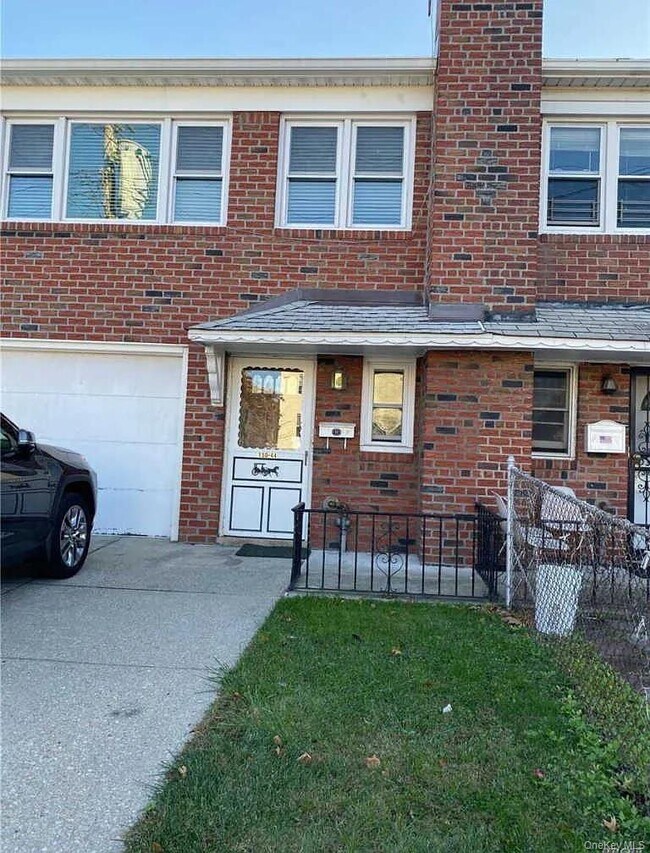Building Photo - 150-44-150-17 17th Ave