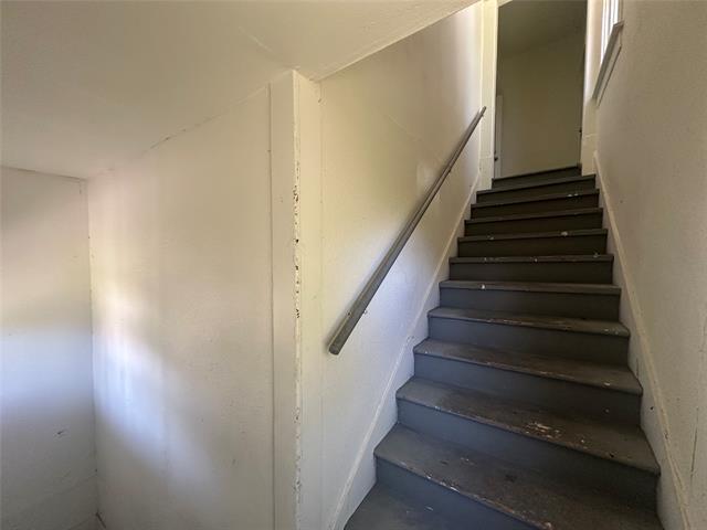 Foto del edificio - 431 E 8th St