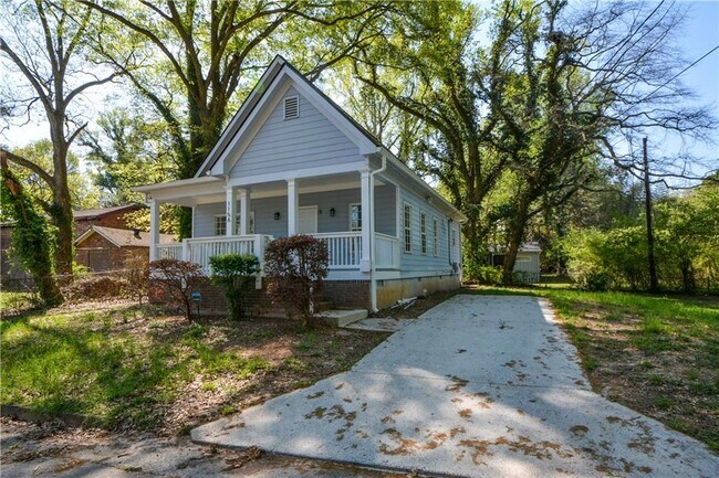 Foto del edificio - 1156 Tucker Ave SW