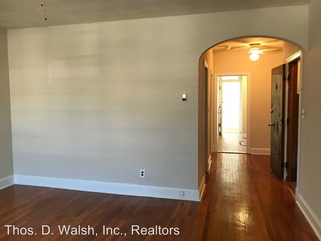 Building Photo - 4033 9th St NE