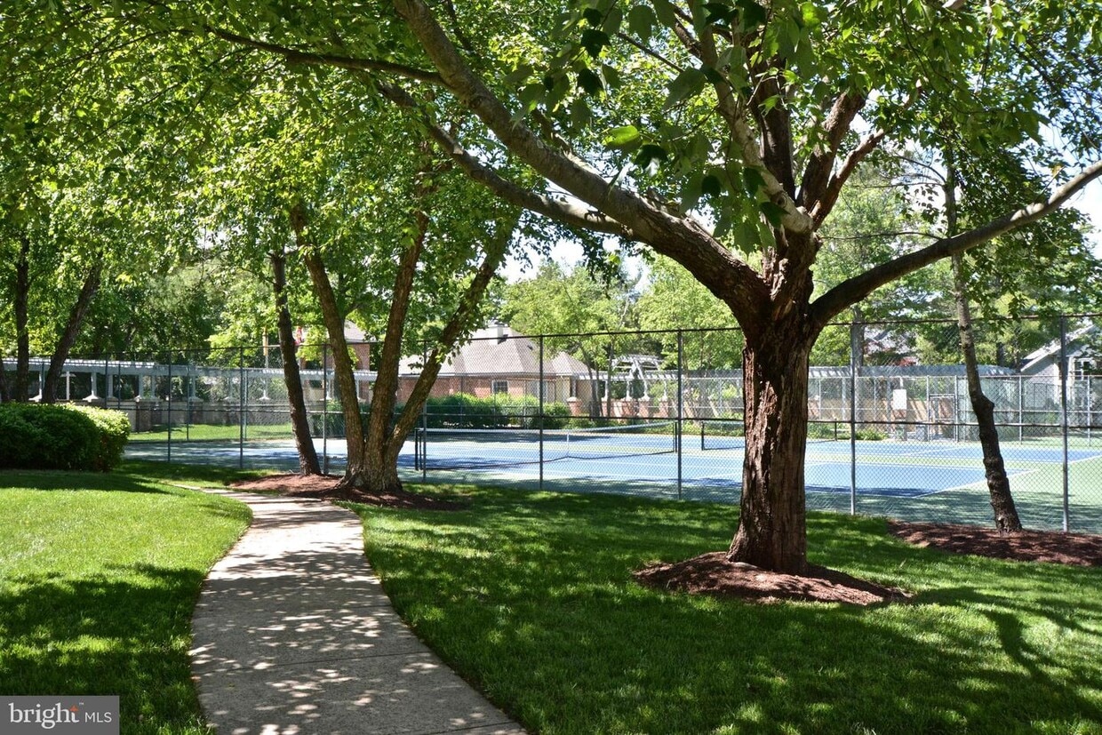 117 Federal Ct Unit 10, Princeton, NJ 08540 Condo for Rent in