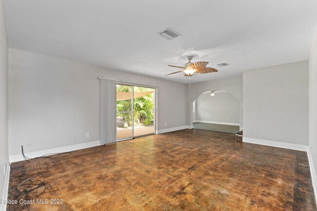 Foto del edificio - 200 Price Ct