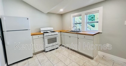 Building Photo - 445 Davidson Ct