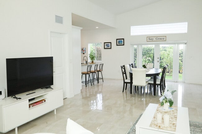 Foto del edificio - 14758 SW 39th Terrace