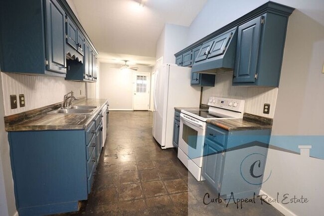 Building Photo - Spacious 3 bed 2 bath home - Nettleton!