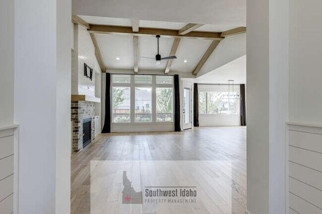 Foto del edificio - 7655 W Meltwater Ln