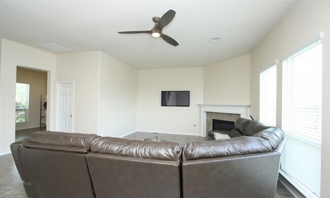 Foto del edificio - 4802 Upland Dale Ct