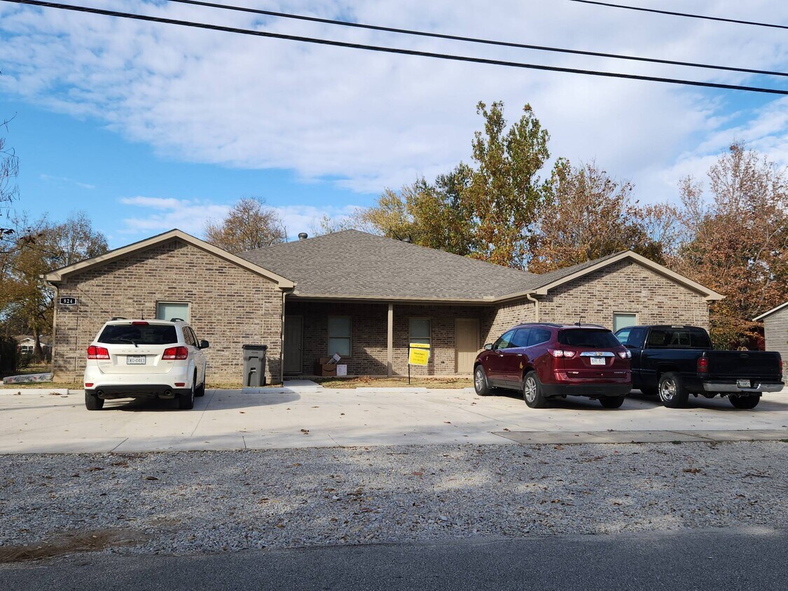 Foto del edificio - 824 N 4th St