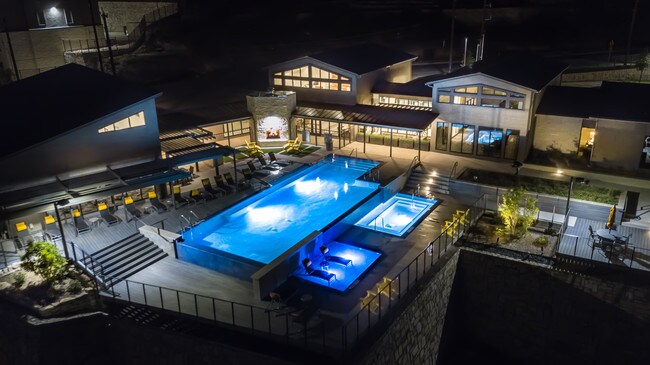 Foto del edificio - The View at Crown Ridge