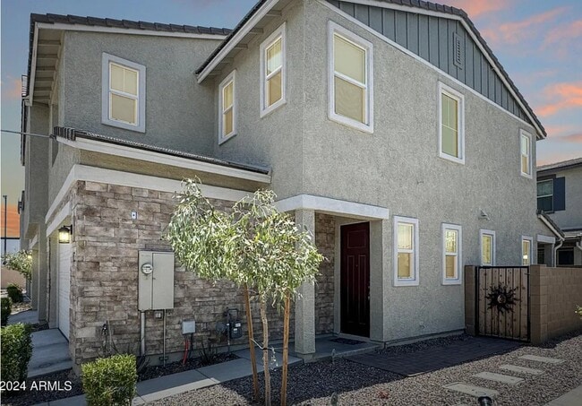 Photo - 1111 W. Diamondback Dr. Townhome