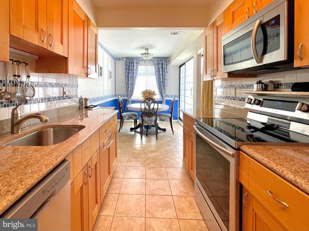 Foto principal - 2817 Jermantown Rd