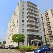 Building Photo - 30 Glenbrook Rd