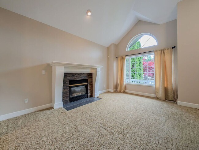 Foto del edificio - Modern and Elegant 3 Bed 2.5 Bath Home Featuring Luxury Finishes & 3-Car Garage!