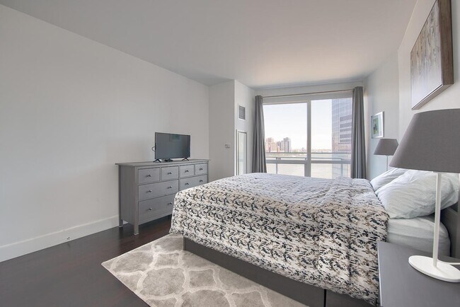 Foto del edificio - 77 Hudson St