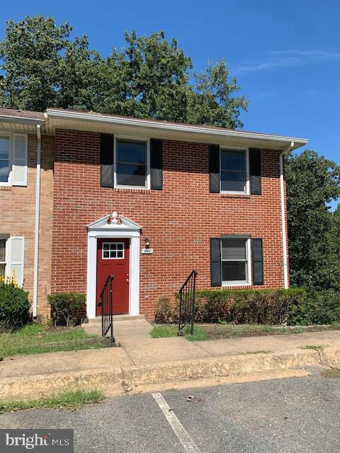 Foto del edificio - 400 Lyndale Ct