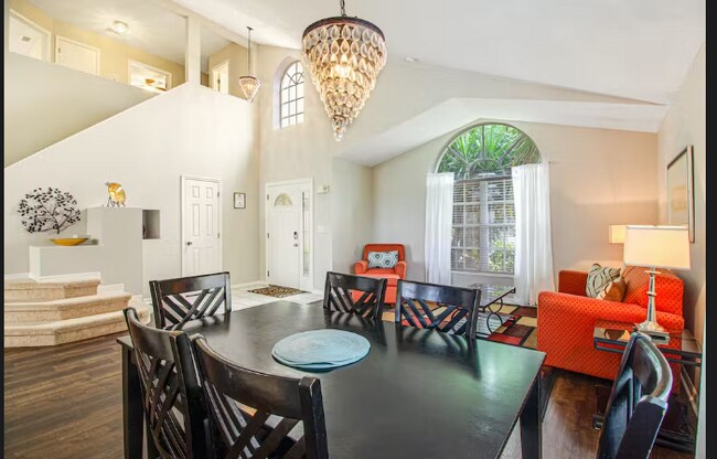 Building Photo - 8053 White Crane Ct