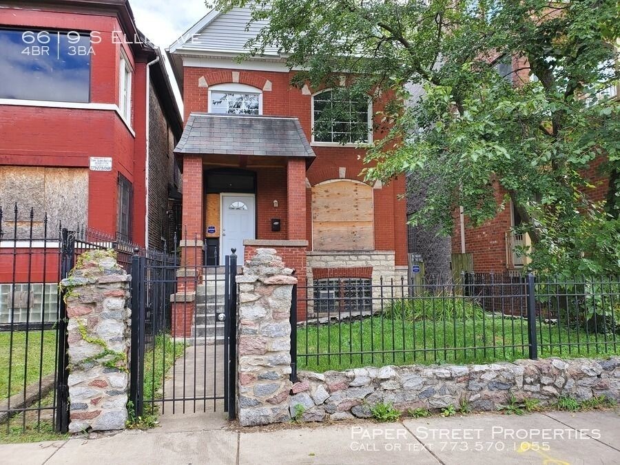 Primary Photo - 6619 S Ellis Ave