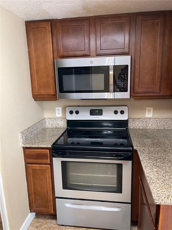 Foto del edificio - 769 Orchid Dr