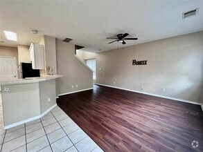 Building Photo - 2811 Hackamore Hollow Ln