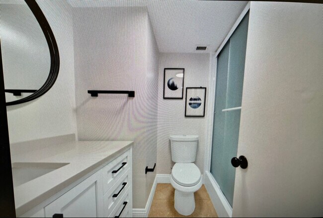 Building Photo - 9001 SW 77th Ave