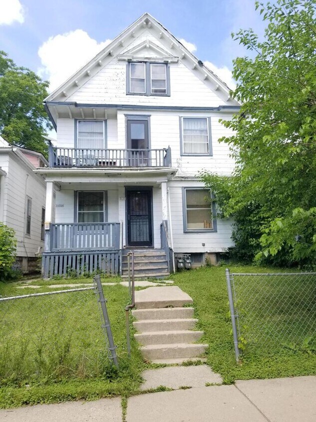 Primary Photo - 3135 N 15th St