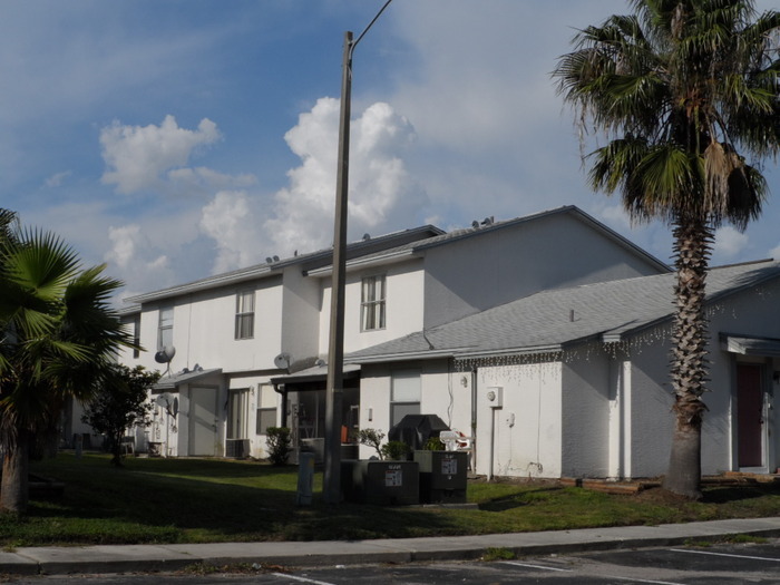 Foto principal - 3137 Windover Ave