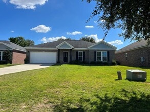 Building Photo - 404 Londonberry Dr