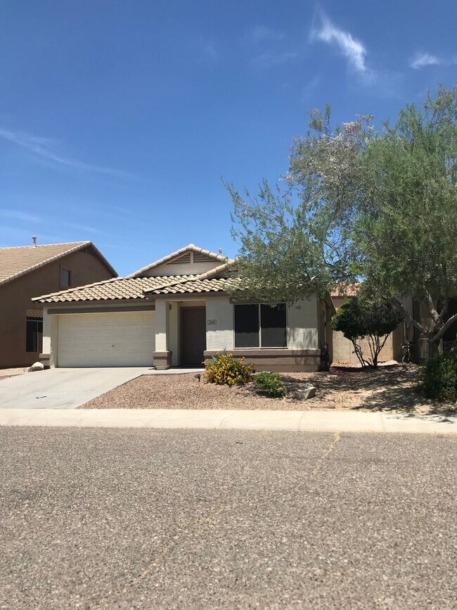Building Photo - Available February 2026. Beautiful 3br/2ba Home located in North Phoenix near Jomax & I-17