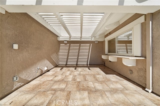 Building Photo - 268 Calle Cuervo