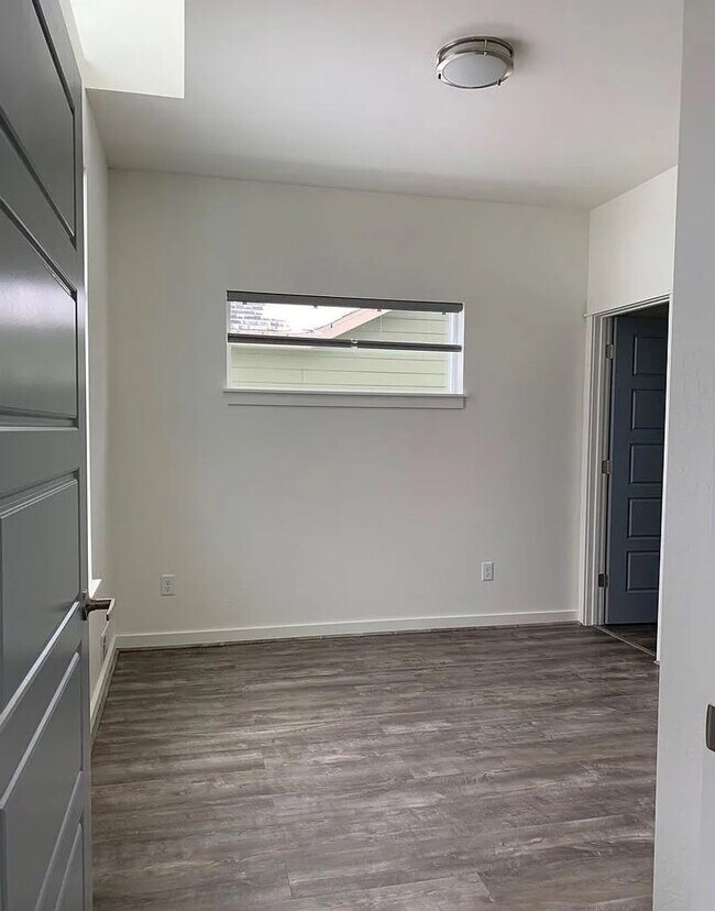 Foto del edificio - 877-879 S Cottonwood Rd