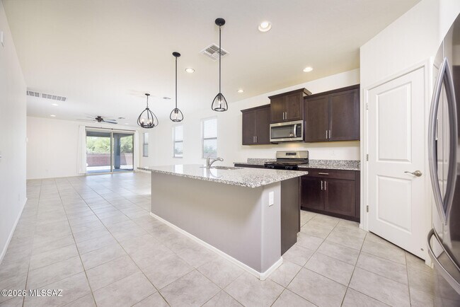Building Photo - 12195 W Amarissa Dr