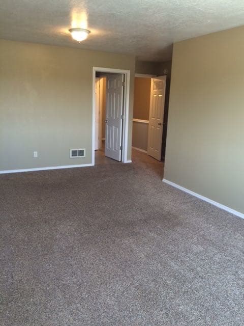 Building Photo - 145 Opal Ct