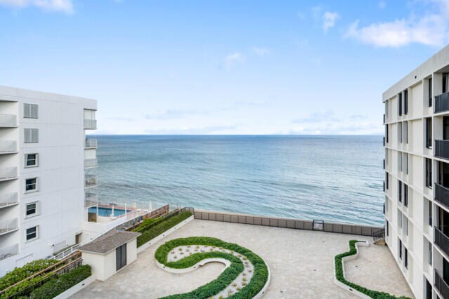 Foto del edificio - 3610 S Ocean Blvd