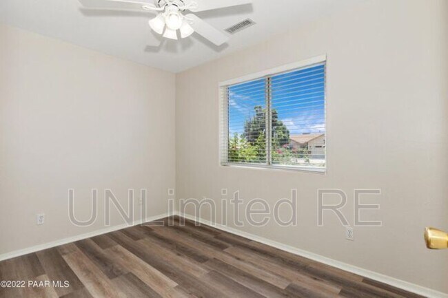 Building Photo - 4355 N Noel Dr